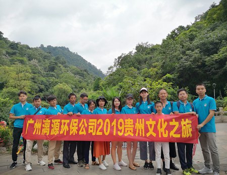 青春韶华，岁月静好，不如来场不负时光的旅行